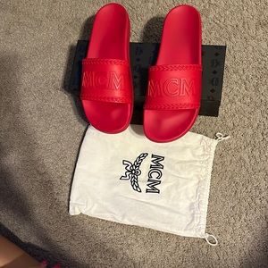 MCM Slides Mens Size 13. (46 EU) Gently Used Excellent Condition $125
